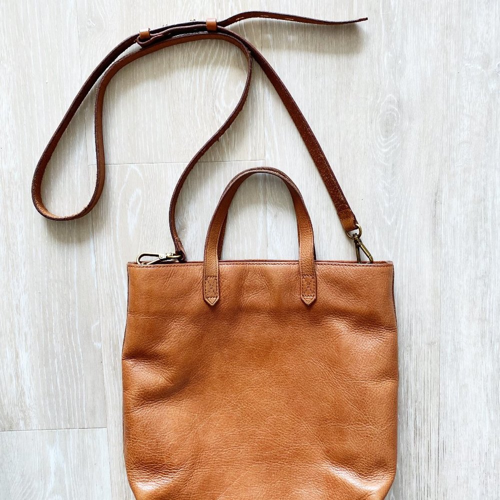 The Zip-Top Transport Crossbody